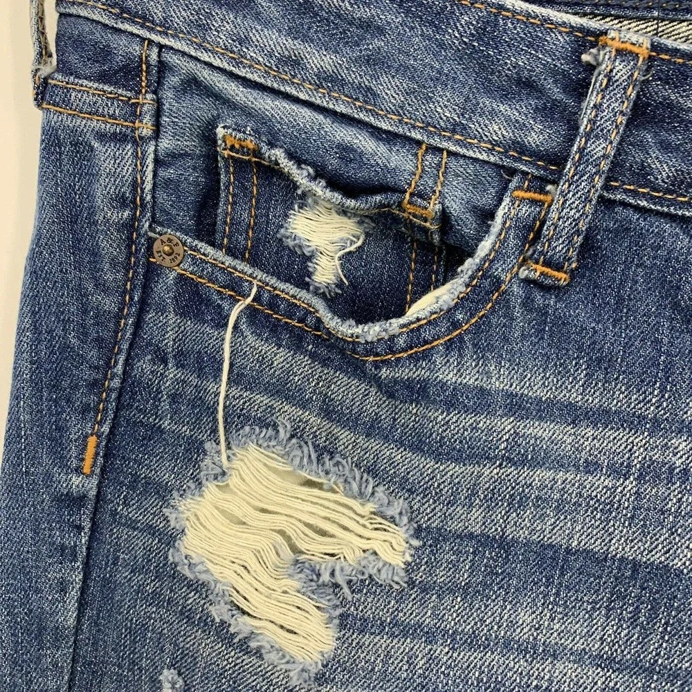 Abercrombie & Fitch Distressed Destroyed Ripped Tapered Jeans Size 4 Medium Wash